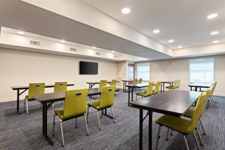 Holiday Inn Express East, An Ihg - 26