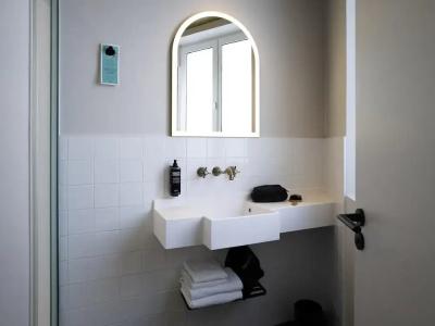 Ibis Styles Paris Gare De Lyon Tgv - 64