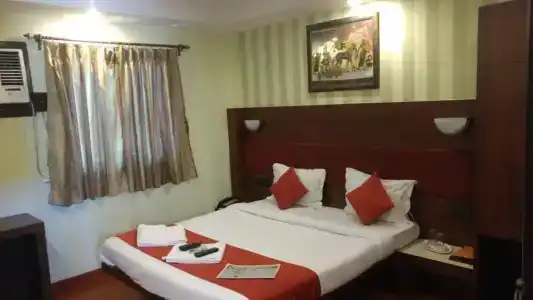 Bhammar's Inn - a Pure Veg - 96