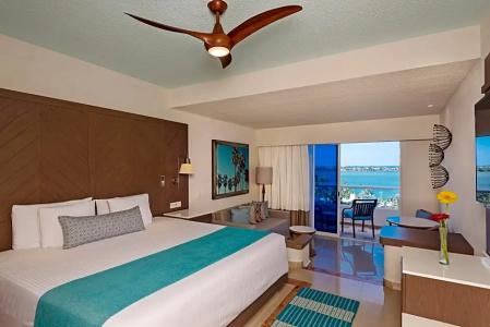 Wyndham Alltra Cancun All Inclusive Resort - 51