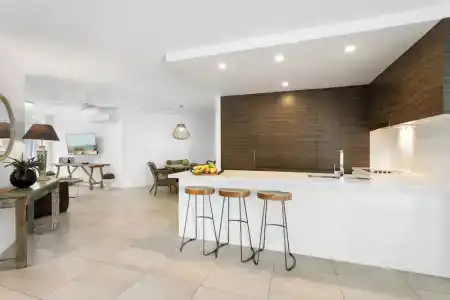 Noosa Tropicana - 122