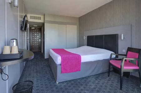 Hôtel Le Nautic - 84