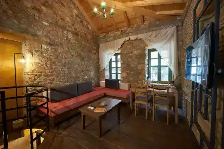 Athenian Residences - 16