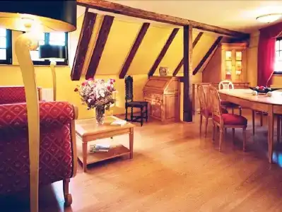 Romantik Der Adelshof - 21