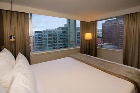 The Benson Portland, Curio Collection by Hilton - 73