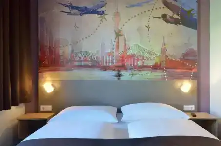 B&B Düsseldorf-Airport - 30