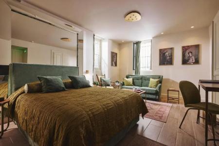 Bohemian Suites Athens - 65