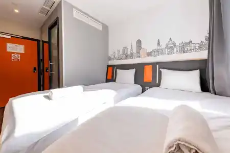 easyCardiff - 3