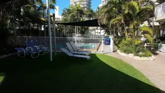 Outrigger Burleigh - 19