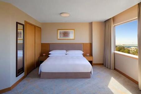Hyatt Regency Dubai - Corniche - 41