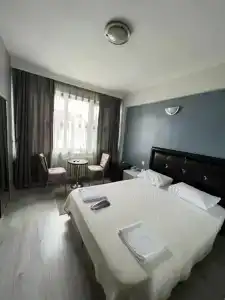 Life Inn - 23