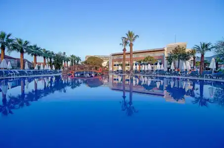 Palm Wings Kusadasi Beach Resort&Spa - 14