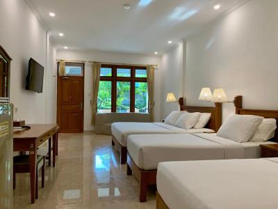 Febri's & Spa - 2