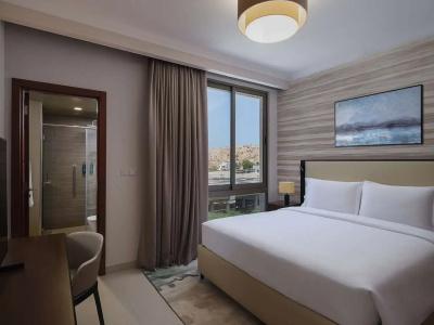 DoubleTree by Hilton Qurum - 2