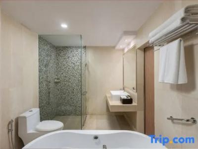 Best Western Chinatown - 121