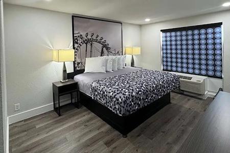 Quality Inn Near Orlando Airport Florida Mall - 17