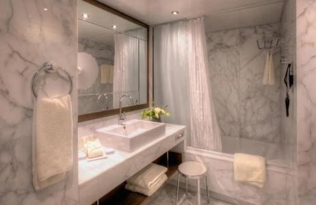 Fairmont Grand Geneva - 38