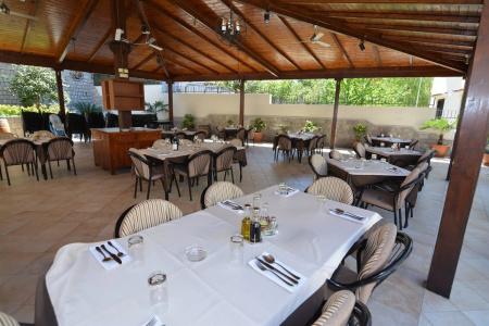 ROOMS & DOBROTSKI DVORI - 14