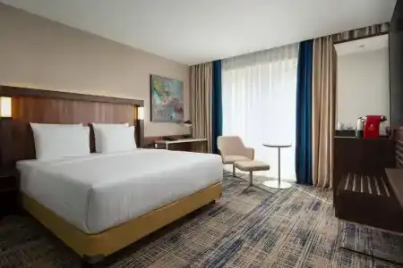 Courtyard by Marriott - 67