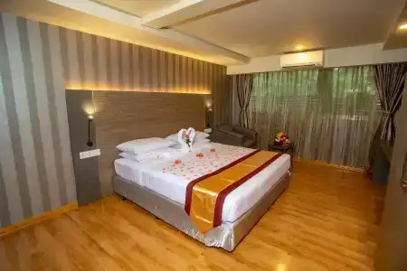 Grand United - Ahlone Branch - 115