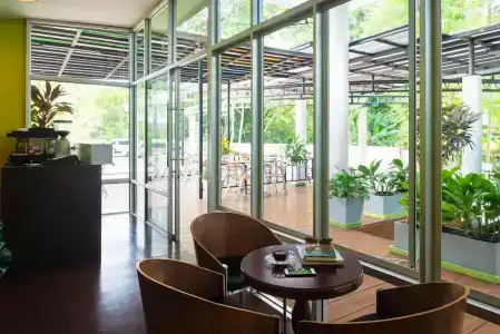 Eco Inn Prime - 8