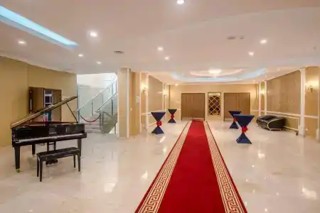 Holiday Inn Ulaanbaatar, an IHG - 12