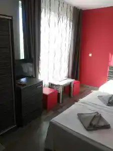 Fits Guest House - 10