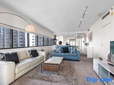 Ultra Broadbeach - 73