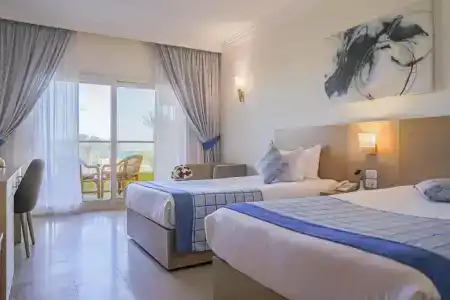 Palm Beach Resort Families and Couples only - 48