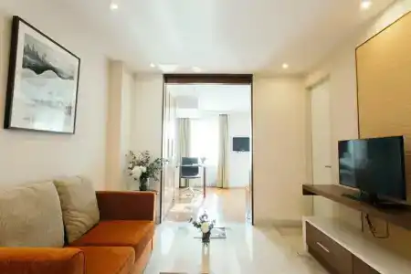 Thomson Residence - 128
