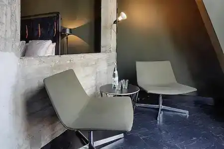 The Duke Boutique - 109