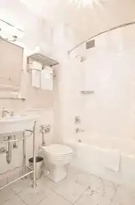 DeLuxe, a Provenance Hotel - 68