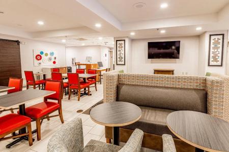 Holiday Inn Express Indianapolis South, An Ihg - 37