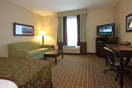 Best Western Pacific Inn - 67