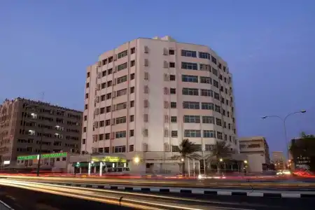 Al Muntazah Plaza - 9