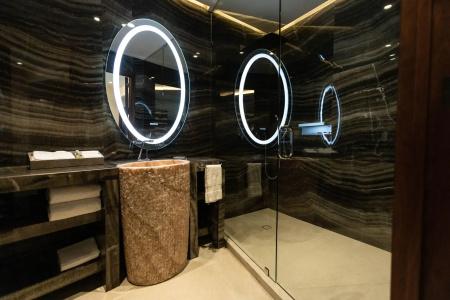 L Perla Boutique - 6