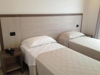 Lido Inn - 32