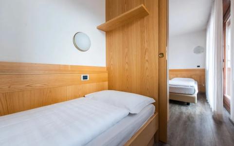 Residence Contrin - 85