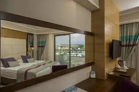 Dream World Aqua - 45