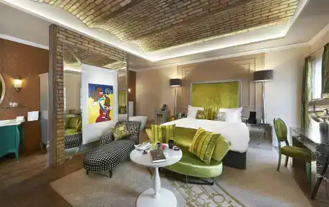 Aria Budapest by Library Collection - 40