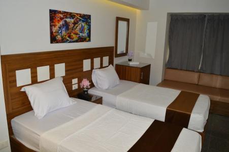 Royal Inn Residence - 2