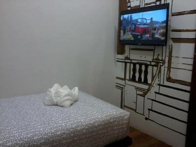 Phuket Sunny Hostel - 1