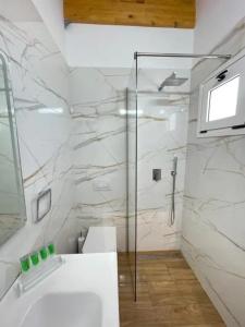 Rias Penthouse Suites - 241