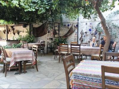 Tuncay Pension - 32