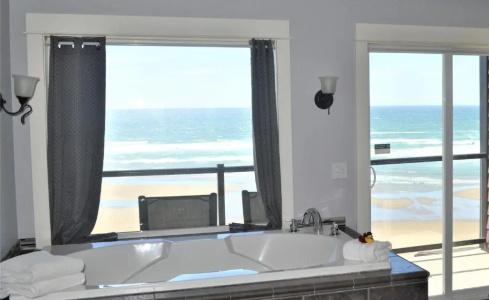Starfish Manor Oceanfront - 124