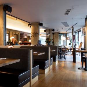 Bermondsey Square - A Bespoke - 24