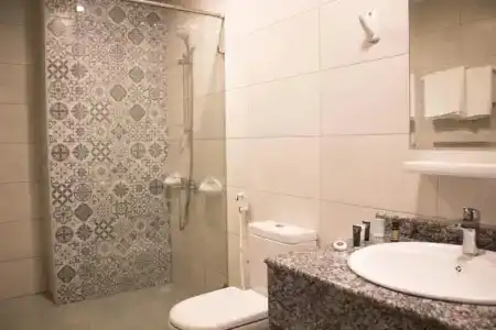 Parkside Plaza Muscat - 6