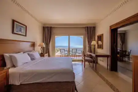 Continental Plaza Aqua Beach - 84