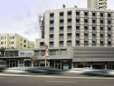ibis budget East - 0