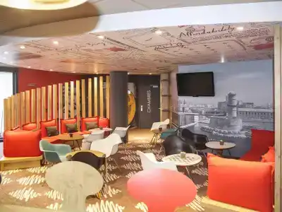 ibis Marseille Timone - 11